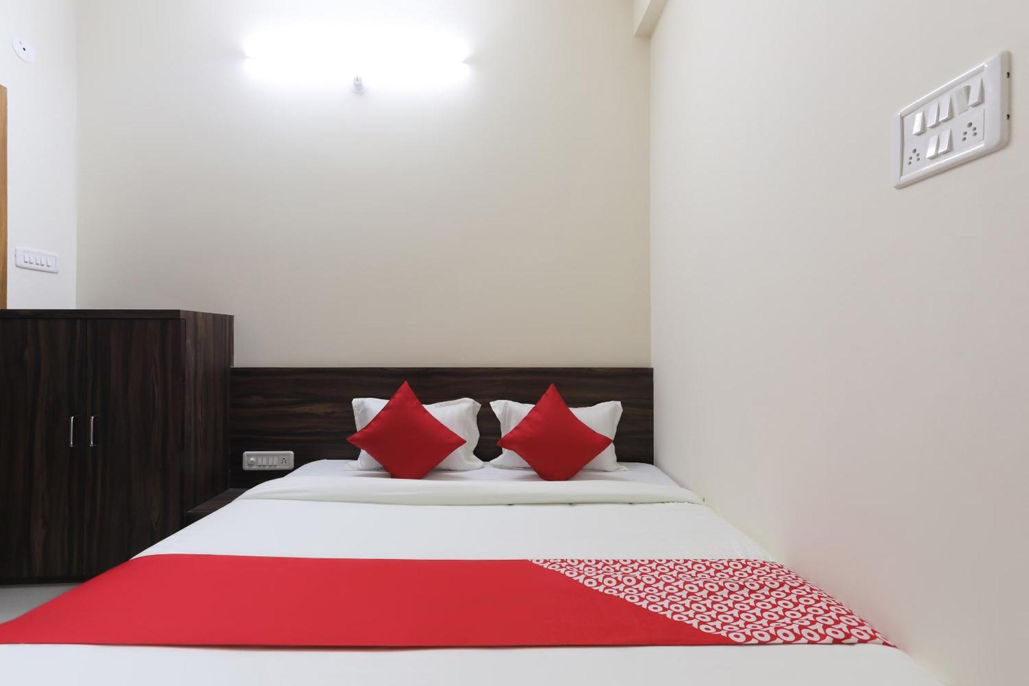 Hotel O La Flora Indore Extérieur photo
